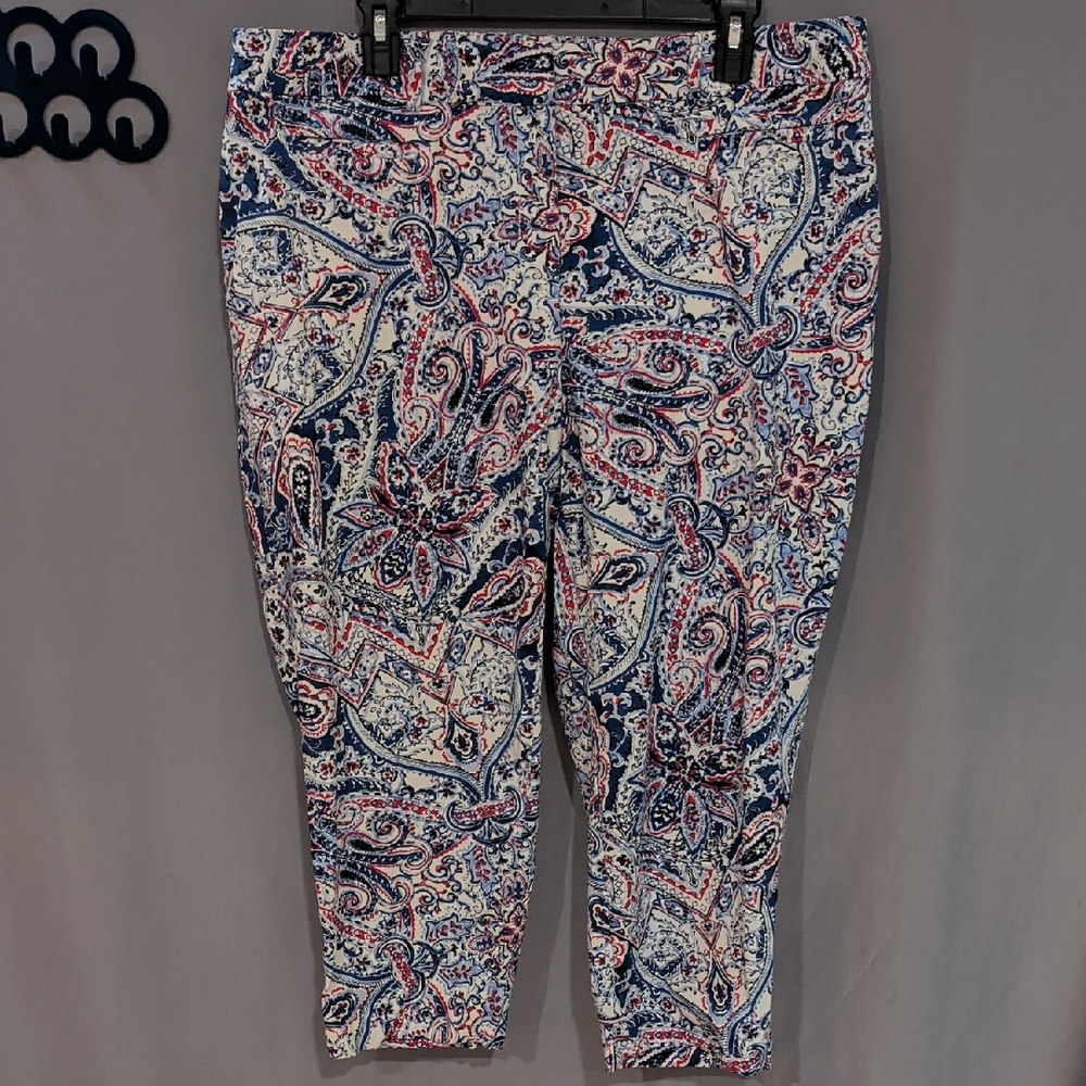 TALBOTS Paisley Print Capri Pants 16WP